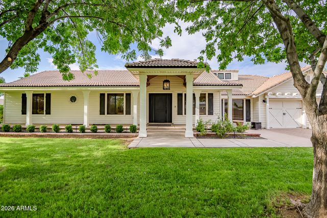 2520 E WINCHESTER Drive, Gilbert, AZ 85297