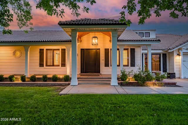 2520 E WINCHESTER Drive, Gilbert, AZ 85297