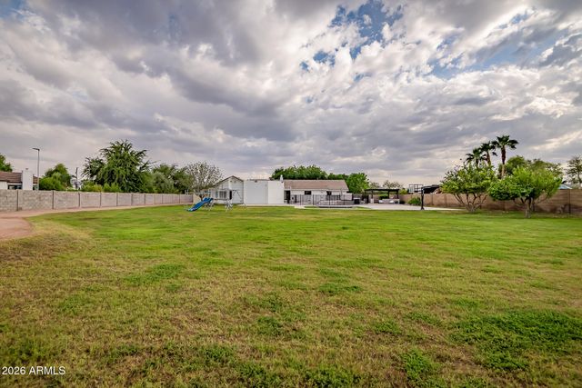 2520 E WINCHESTER Drive, Gilbert, AZ 85297