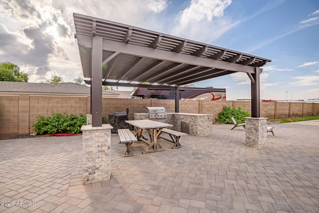 Image 27 of property listing at 2520 E WINCHESTER Drive, Gilbert, AZ 85297