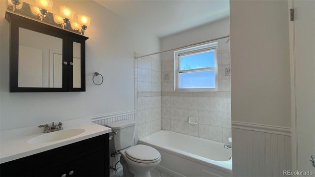 1065 S Lewiston Way, Aurora, CO 80017