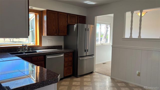 1065 S Lewiston Way, Aurora, CO 80017