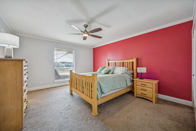 10019 Regal Park Lane 207, Dallas, TX 75230