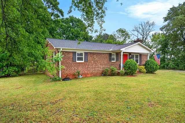190 Goodjoin Road, Campobello, SC 29322