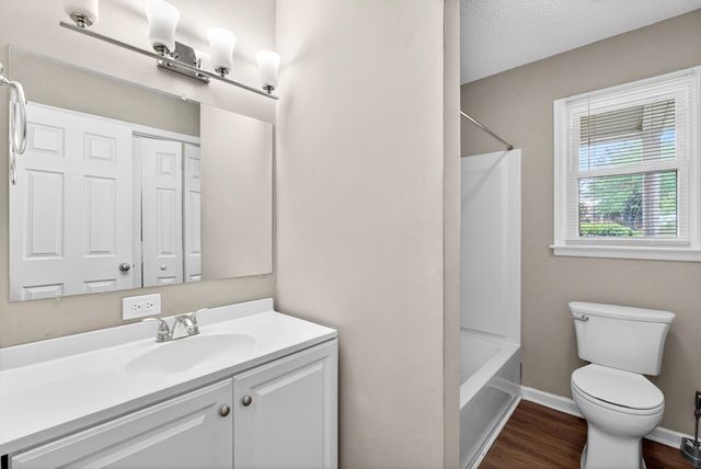 190 Goodjoin Road, Campobello, SC 29322