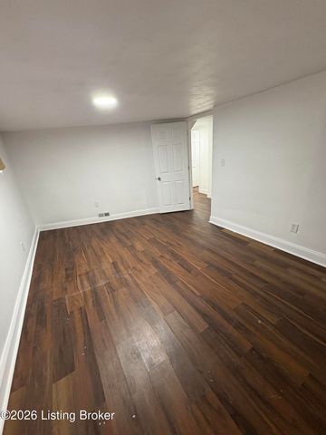 1871 Kendall Ln, Louisville, KY 40216