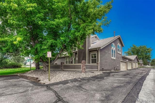 6516 Foxdale Circle, Colorado Springs, CO 80919