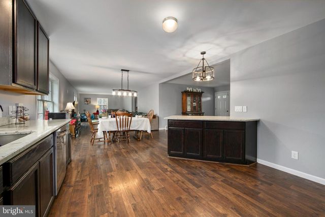 2671 E SHERMAN AVE, Vineland, NJ 08361