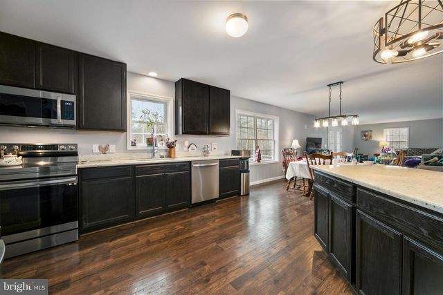 2671 E SHERMAN AVE, Vineland, NJ 08361