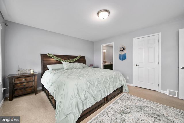 2671 E SHERMAN AVE, Vineland, NJ 08361