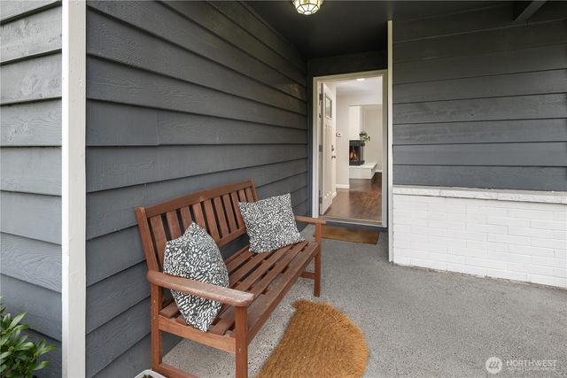 12718 Robinhood Lane, Snohomish, WA 98290