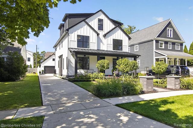 1470 Washington Boulevard, Birmingham, MI 48009