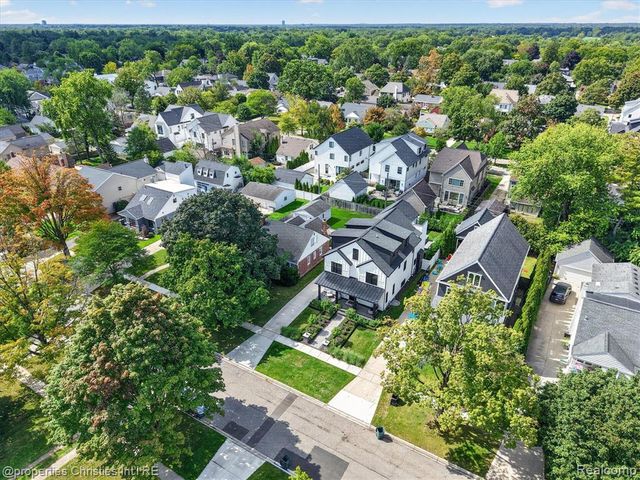 1470 Washington Boulevard, Birmingham, MI 48009