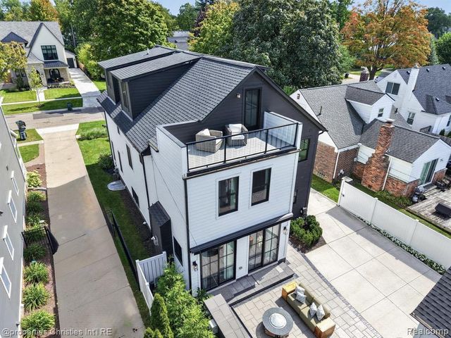 1470 Washington Boulevard, Birmingham, MI 48009