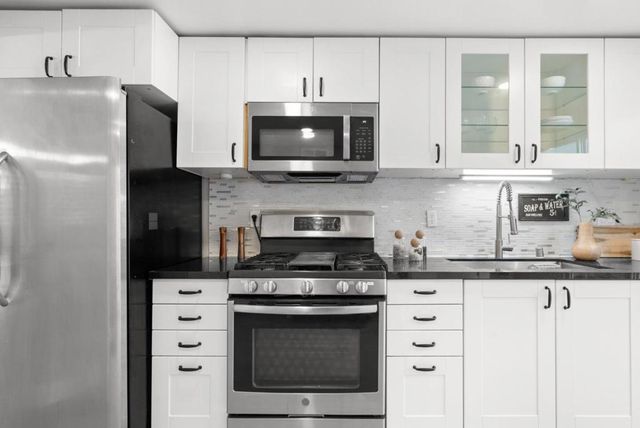 5070 Abbotford Court, Newark, CA 94560