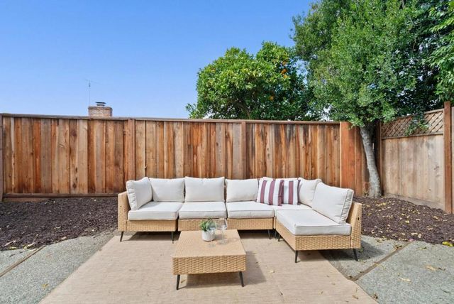 5070 Abbotford Court, Newark, CA 94560