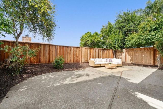 5070 Abbotford Court, Newark, CA 94560