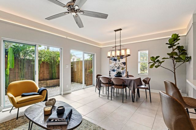 1741 NE 4th Avenue F5, Fort Lauderdale, FL 33305