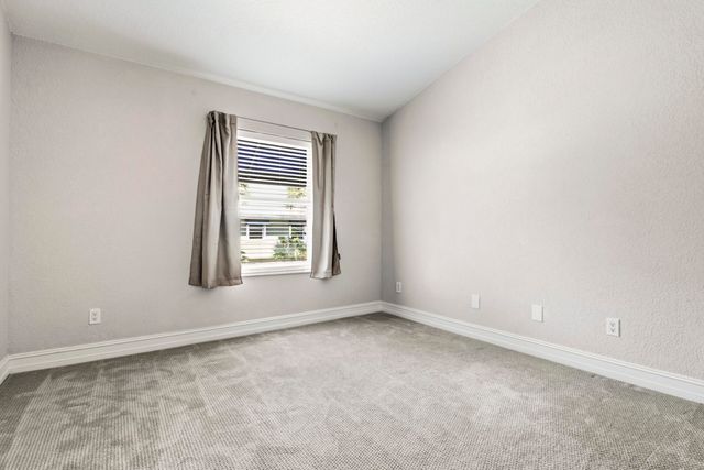 1741 NE 4th Avenue F5, Fort Lauderdale, FL 33305