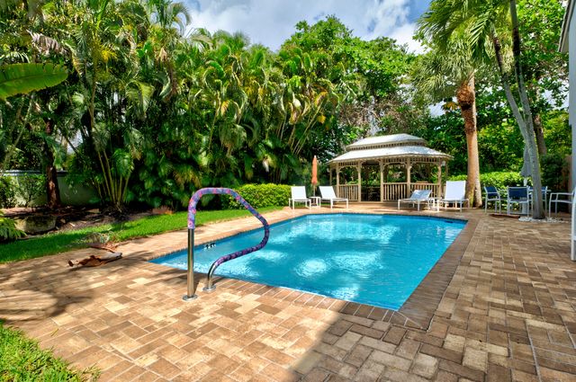1741 NE 4th Avenue F5, Fort Lauderdale, FL 33305