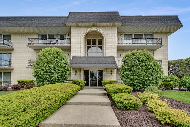15265 Catalina Drive 1S, Orland Park, IL 60462