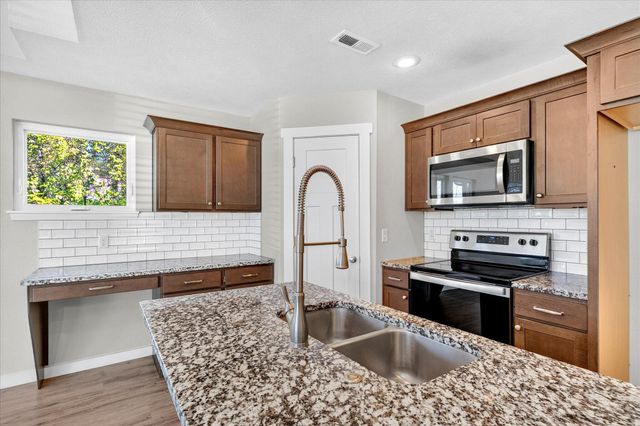 3009 E Republic Road, Springfield, MO 65804