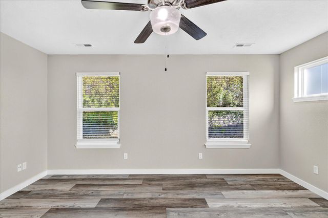 3009 E Republic Road, Springfield, MO 65804