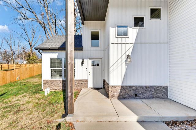 3009 E Republic Road, Springfield, MO 65804