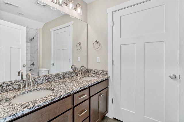 3009 E Republic Road, Springfield, MO 65804