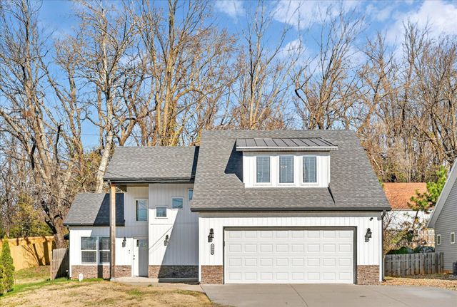 3009 E Republic Road, Springfield, MO 65804