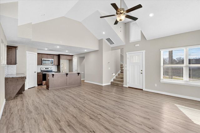 3009 E Republic Road, Springfield, MO 65804