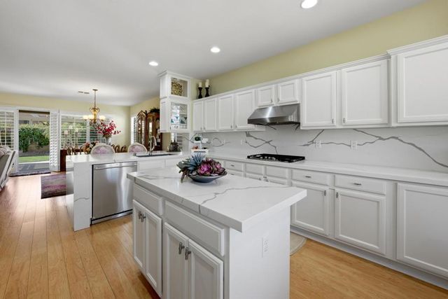 35877 Rosemont Drive, Palm Desert, CA 92211