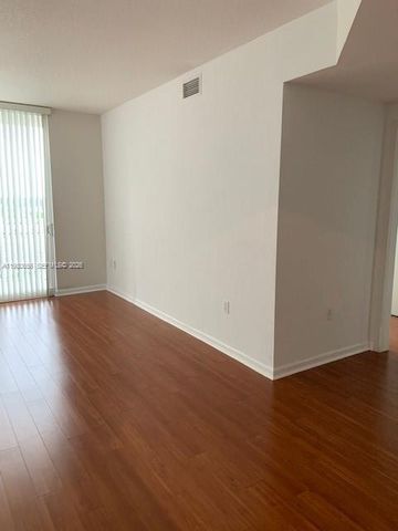 2775 NE 187th Street 512, Aventura, FL 33180