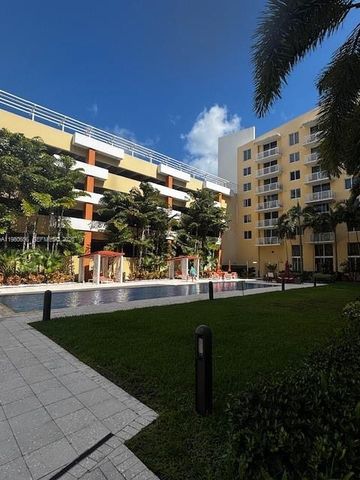 2775 NE 187th Street 512, Aventura, FL 33180
