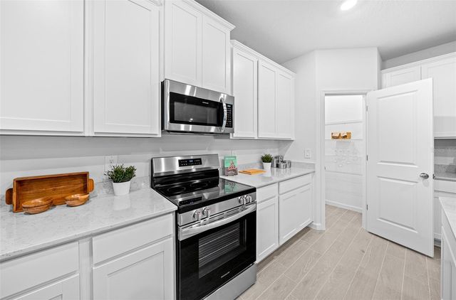 14192 NW CONVERGENCE BOULEVARD, Alachua, FL 32615