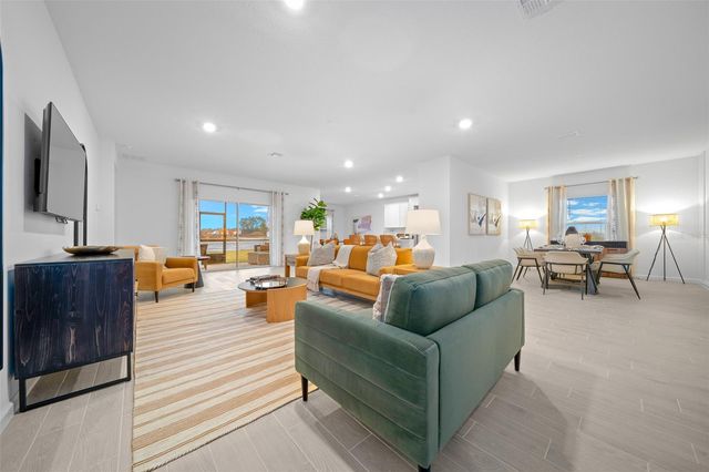 14192 NW CONVERGENCE BOULEVARD, Alachua, FL 32615