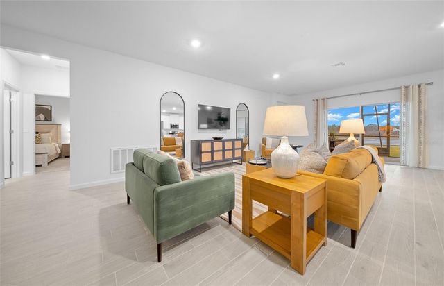 14192 NW CONVERGENCE BOULEVARD, Alachua, FL 32615