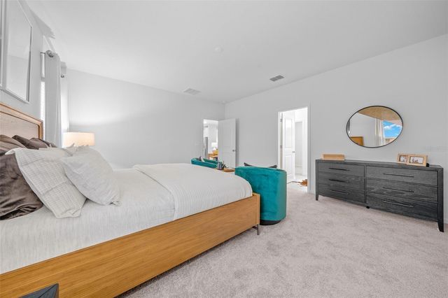 14192 NW CONVERGENCE BOULEVARD, Alachua, FL 32615