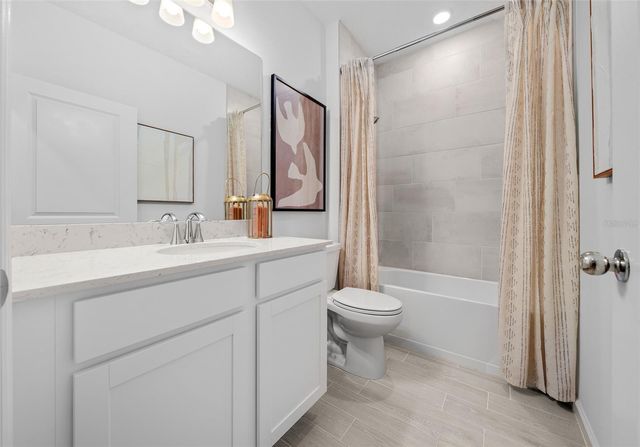 14192 NW CONVERGENCE BOULEVARD, Alachua, FL 32615