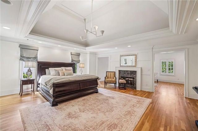 425 Laurel Chase Court, Sandy Springs, GA 30327