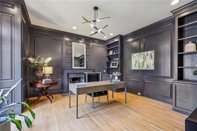 425 Laurel Chase Court, Sandy Springs, GA 30327