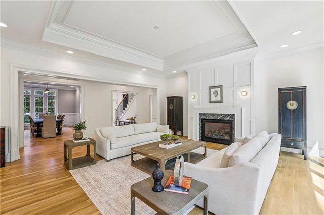 425 Laurel Chase Court, Sandy Springs, GA 30327