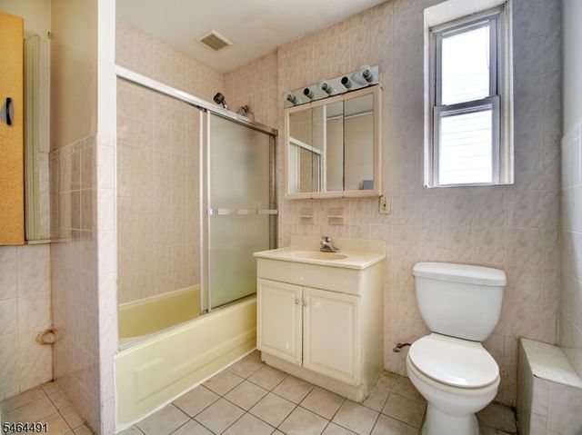 324 Clifton Ave, Newark City, NJ 07104