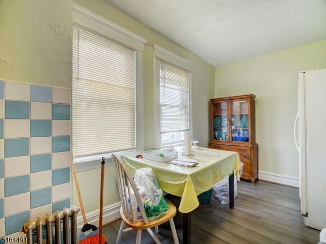 324 Clifton Ave, Newark City, NJ 07104