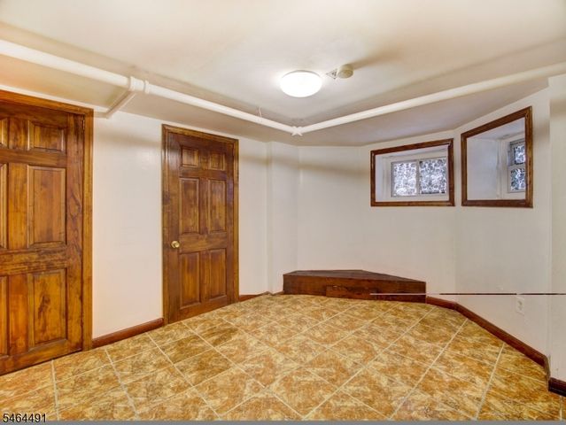 324 Clifton Ave, Newark City, NJ 07104