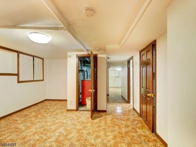 324 Clifton Ave, Newark City, NJ 07104