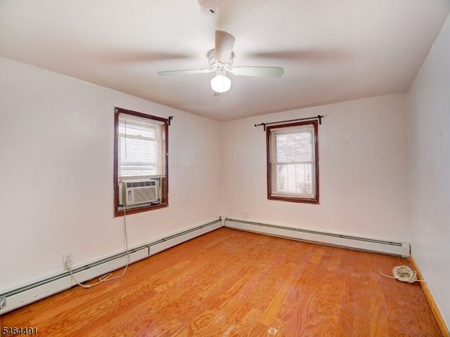 324 Clifton Ave, Newark City, NJ 07104