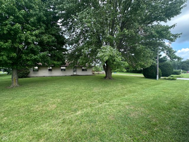 5362 S Old State Road 103, New Castle, IN 47362