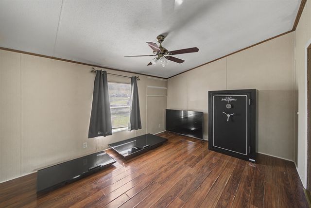 1788 NICHOLS RD, Guys, TN 38339