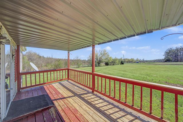1788 NICHOLS RD, Guys, TN 38339